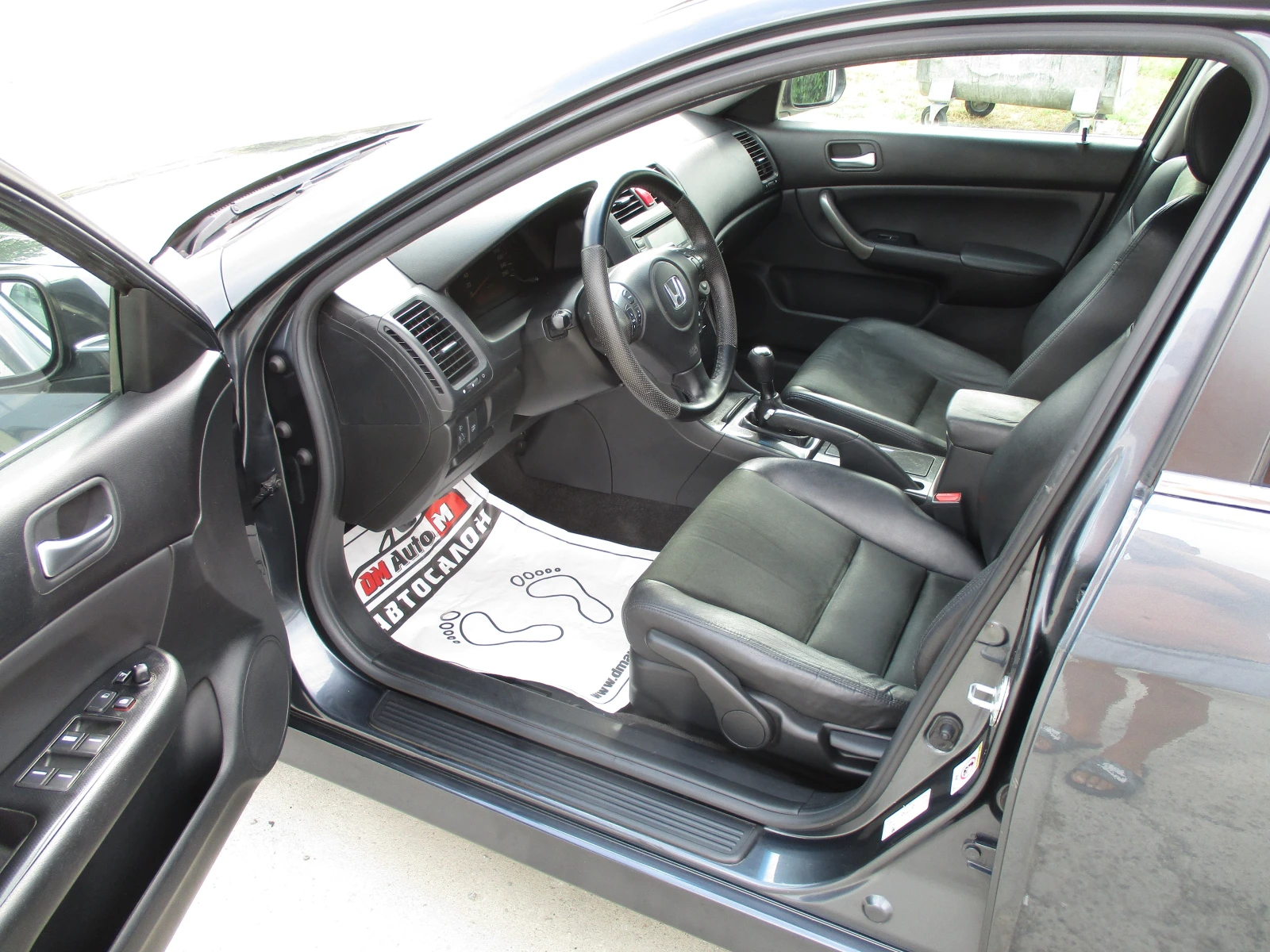 Honda Accord 2.2/ДИЗЕЛ/140кс./6-СКОРОСТИ/КАТО НОВА/, снимка 9 - Автомобили и джипове - 55314756