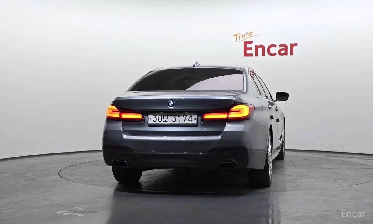BMW 520 520d Luxury Special Edition, снимка 4 - Автомобили и джипове - 55629437