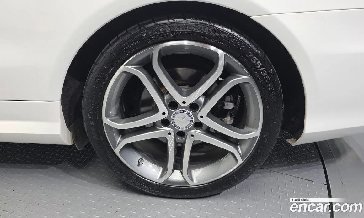 Mercedes-Benz E 350 E350 Coupe, снимка 5 - Автомобили и джипове - 55685041