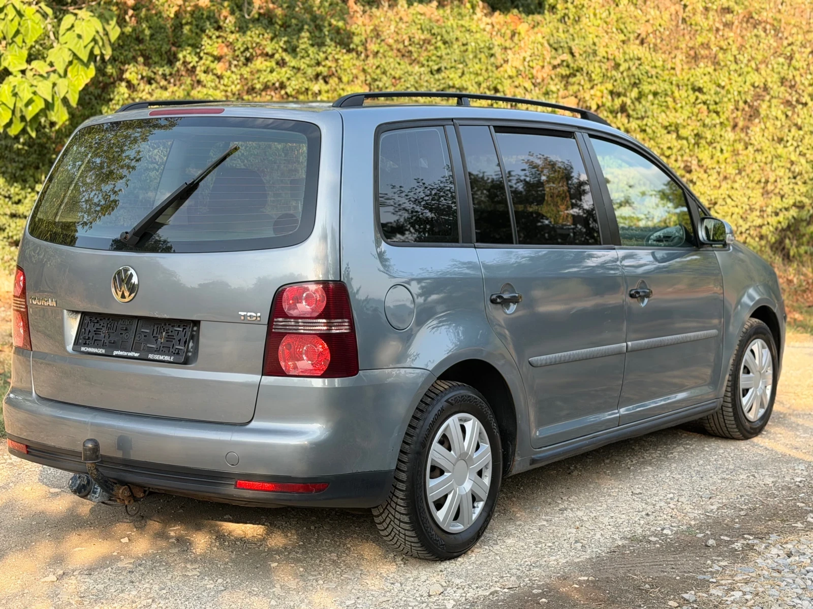 VW Touran 1.9* TDI* , снимка 4 - Автомобили и джипове - 55904402