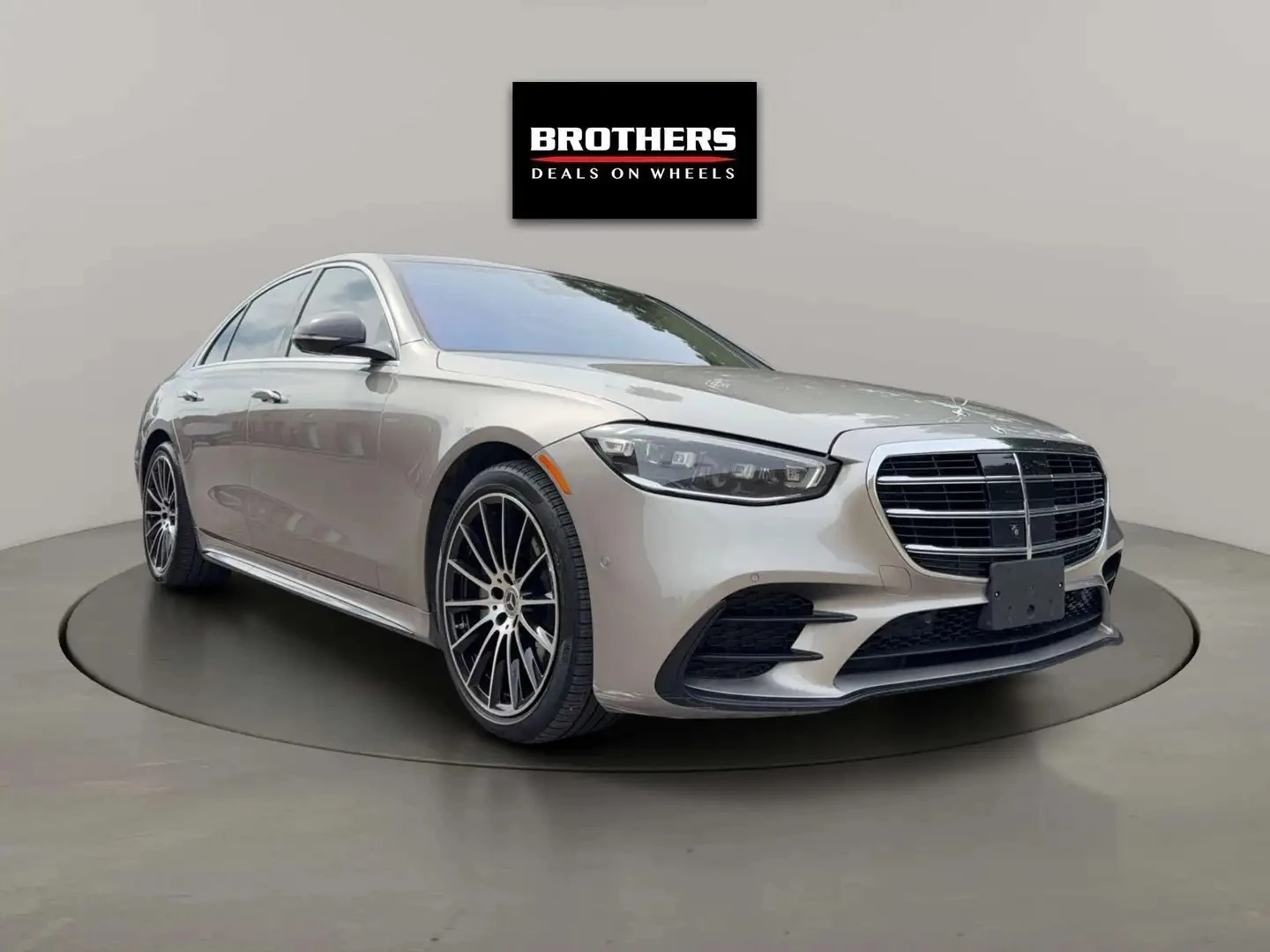 Mercedes-Benz S 500 4MATIC ЦЕНА ДО БЪЛГАРИЯ АВТОКРЕДИТ