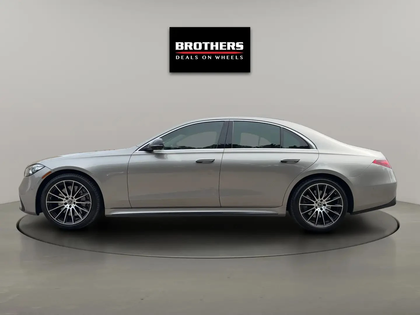 Mercedes-Benz S 500 4MATIC ЦЕНА ДО БЪЛГАРИЯ АВТОКРЕДИТ, снимка 4 - Автомобили и джипове - 55970739