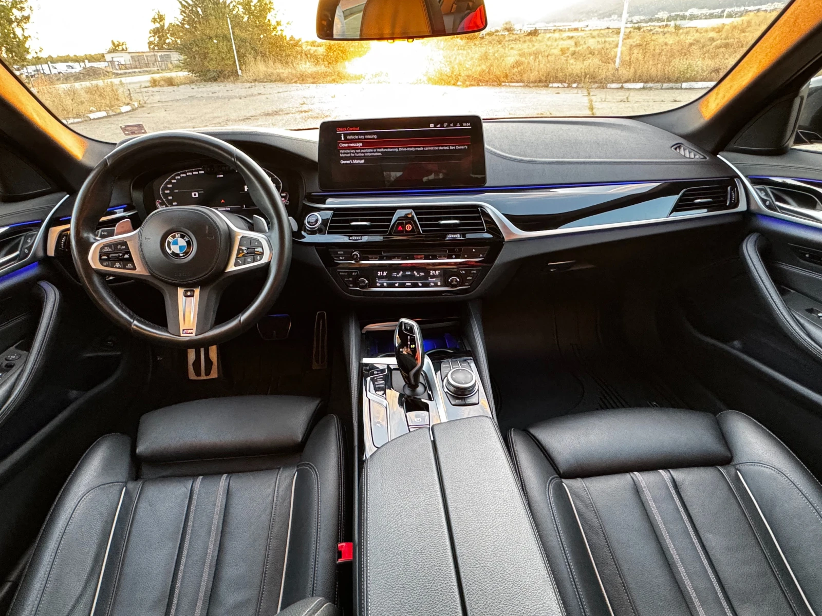 BMW 540 xDrive/Shadow Line/Massage/1Собственик, снимка 10 - Автомобили и джипове - 56136585