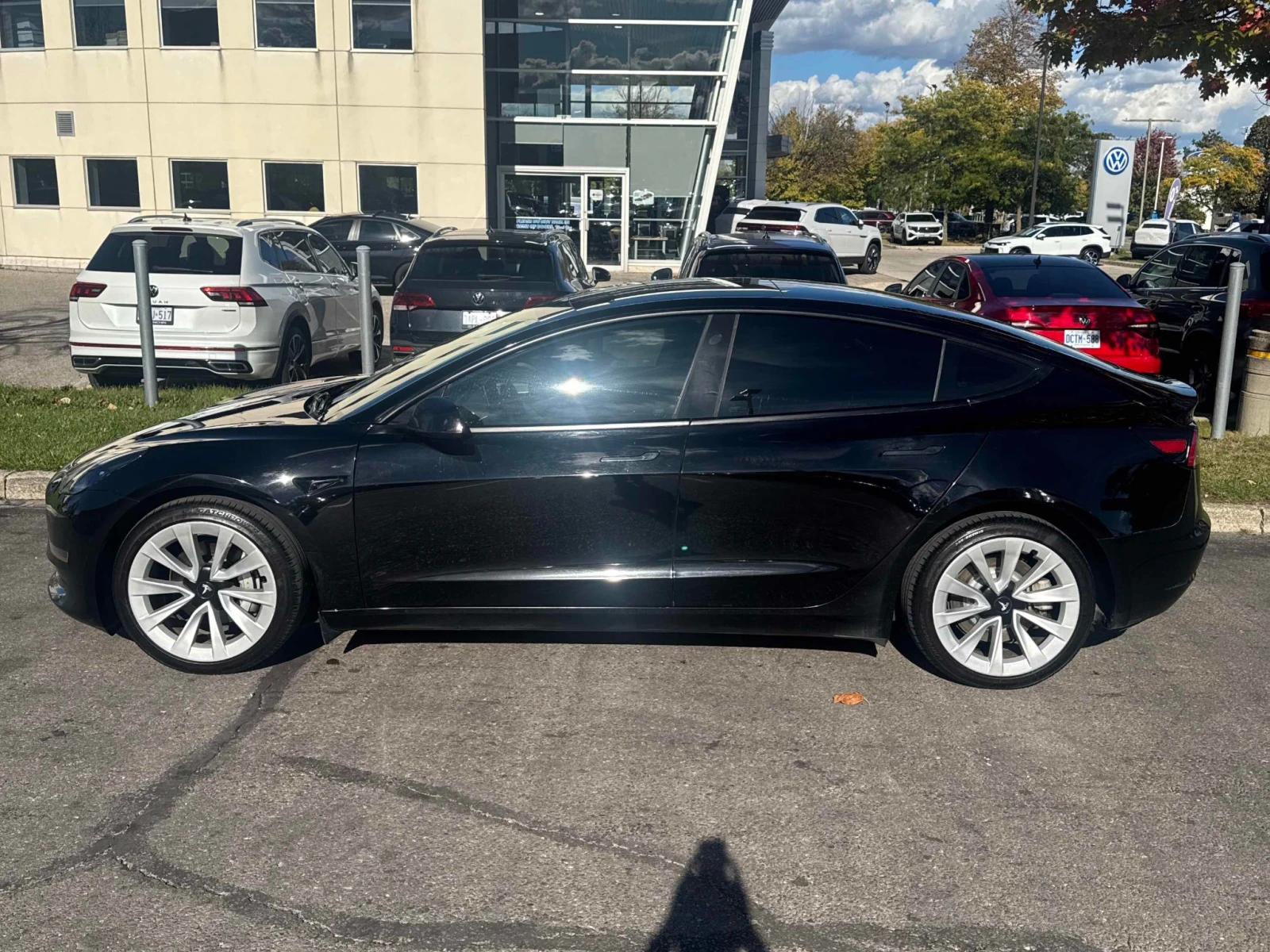Tesla Model 3 Long Range / Carfax / Лизинг, снимка 2 - Автомобили и джипове - 56557717