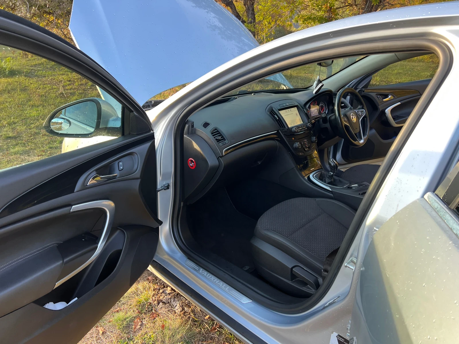 Opel Insignia 2.0 160 кс, снимка 14 - Автомобили и джипове - 56584441