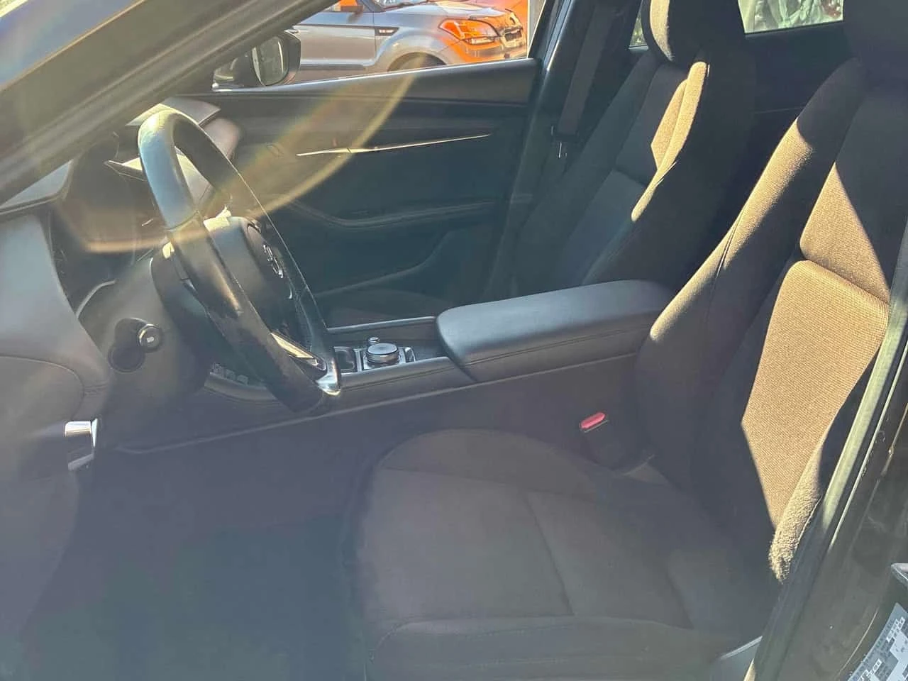 Mazda 3 * GS * CARFAX * КАМЕРА * ПОДГРЕВ , снимка 11 - Автомобили и джипове - 56700760