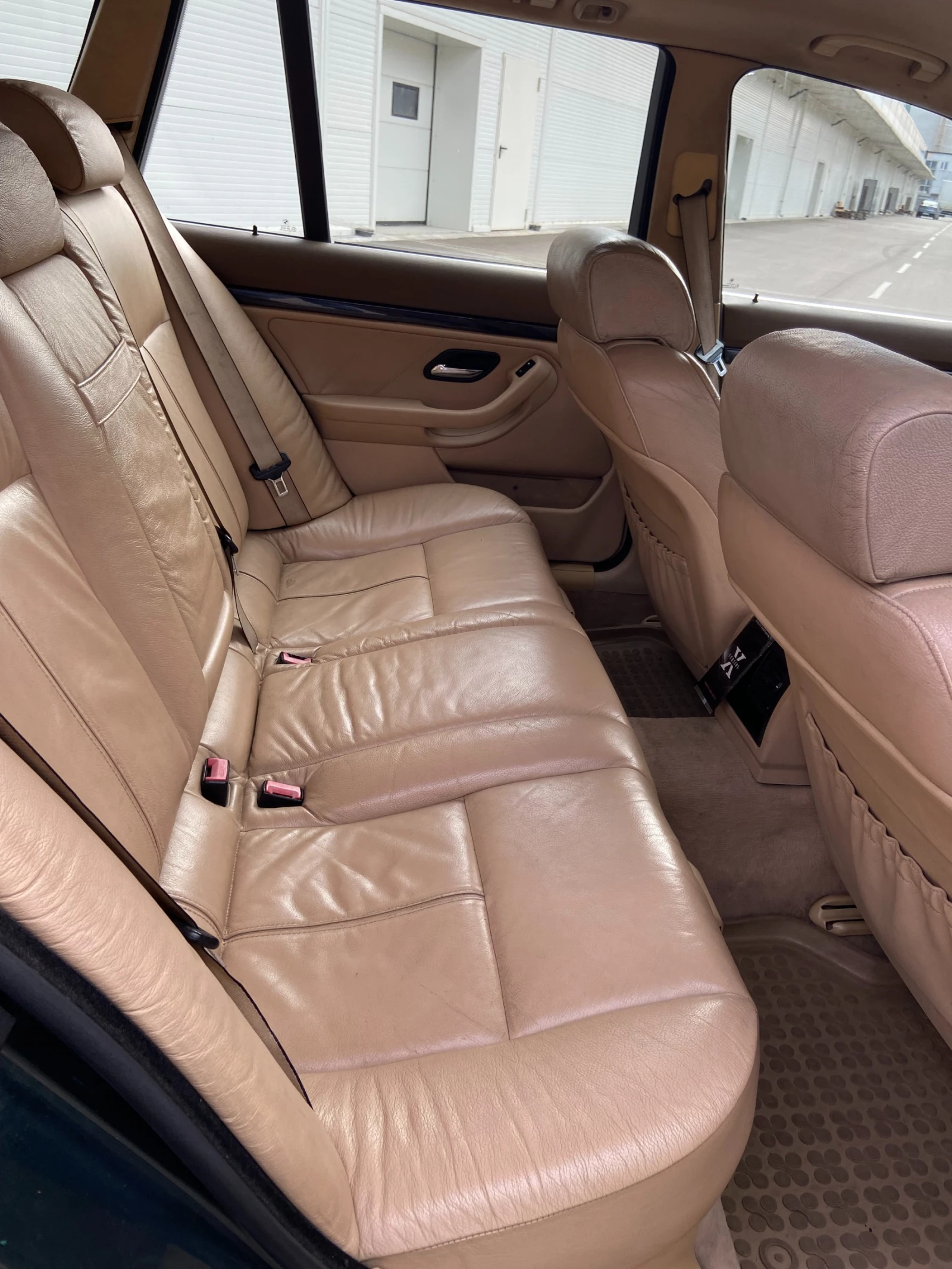 BMW 525 M54B25 LPG, снимка 15 - Автомобили и джипове - 56745925