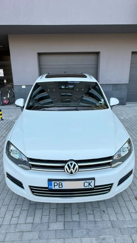 VW Touareg 4.2TDI-V8 340k.c DISTRONIC PANO, снимка 1