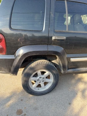Jeep Cherokee - 6200 € / 12126.15 лв. - 28556471 6