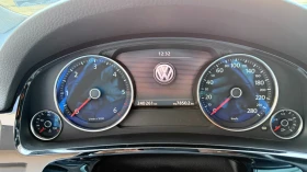 VW Touareg 4.2TDI-V8 340k.c DISTRONIC PANO - 11000 € / 21514.13 лв. - 70306622 6