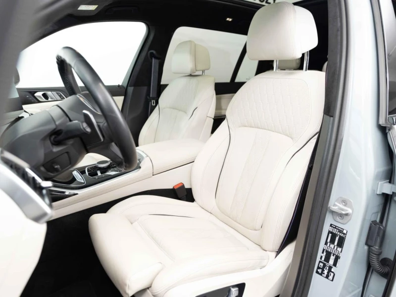 BMW X7 40d xDrive M-Sport , снимка 6 - Автомобили и джипове - 52576920