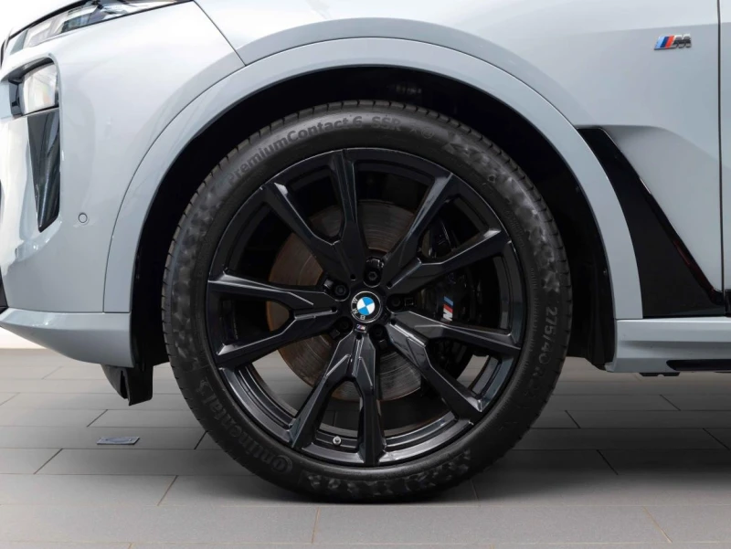 BMW X7 40d xDrive M-Sport , снимка 5 - Автомобили и джипове - 52576920