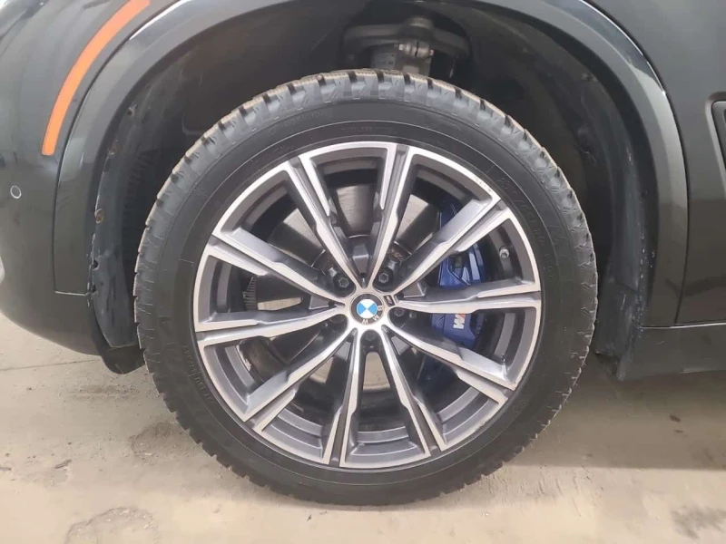BMW X5 xDrive40i M-Sport * 360 * Head-Up * Laser * CARFAX, снимка 14 - Автомобили и джипове - 53599231