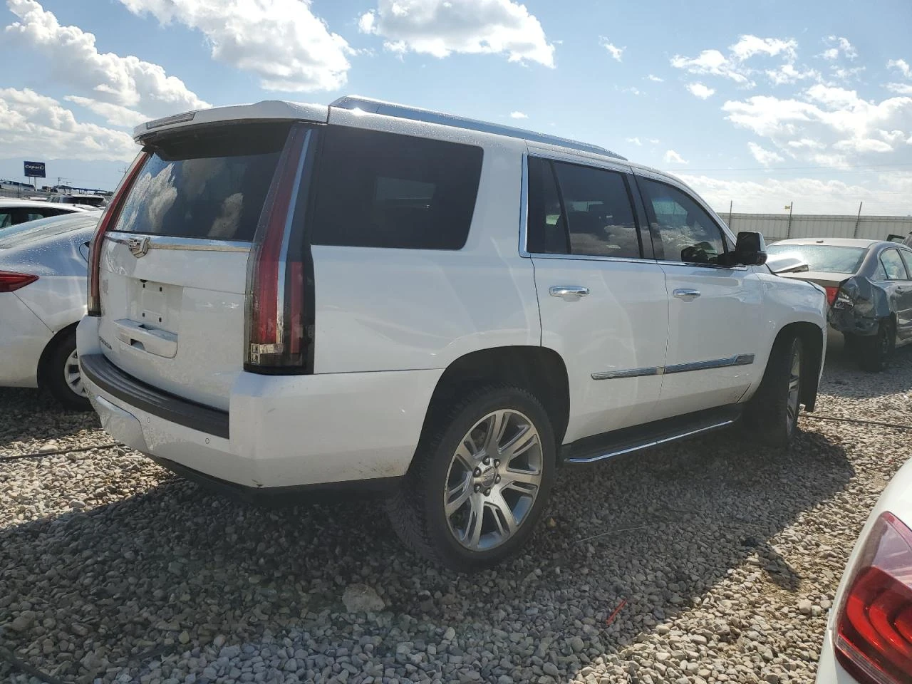 Cadillac Escalade  - изображение 6