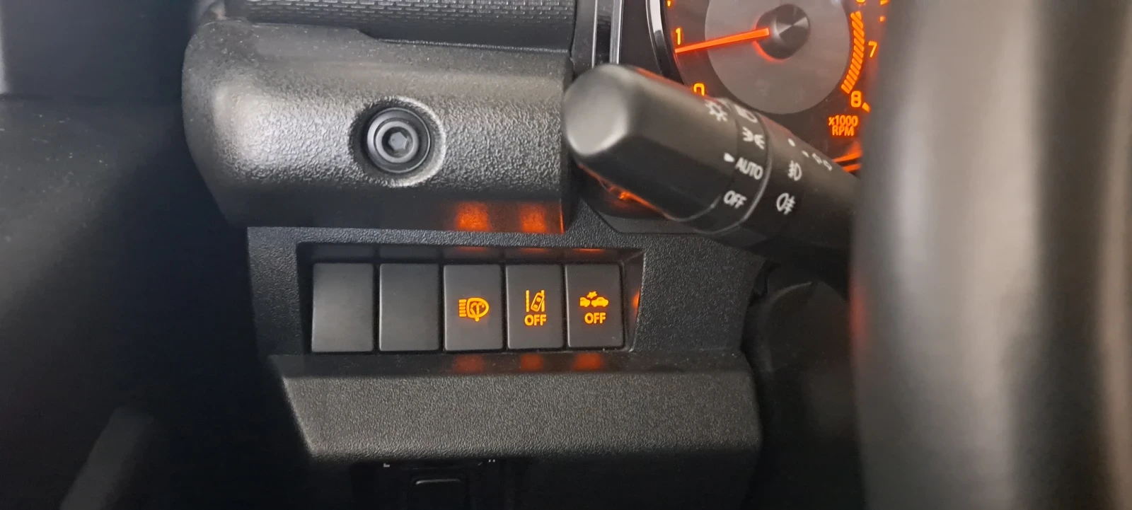 Suzuki Jimny | Mobile.bg   13