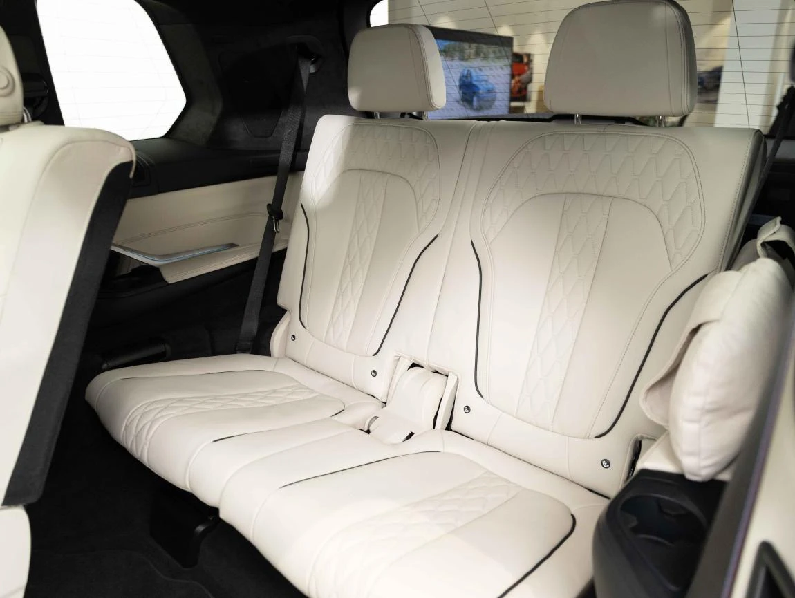 BMW X7 40d xDrive M-Sport  | Mobile.bg   11