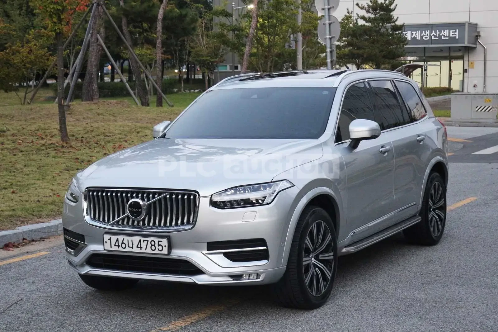 Volvo Xc90 T6 INSCRIPTION/ДИСТРОНИК/7 МЕСТНА/ПАНО/BOWERS/ОБДУ