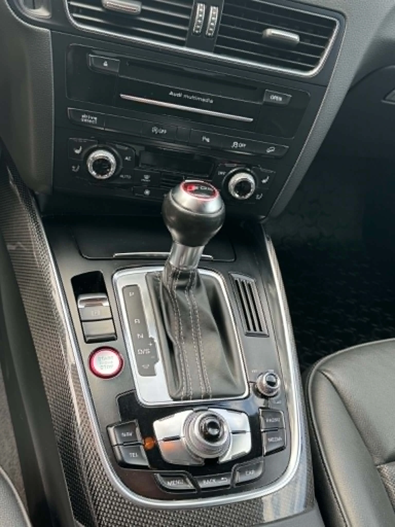 Audi SQ5 SQ5, снимка 4 - Автомобили и джипове - 54491869