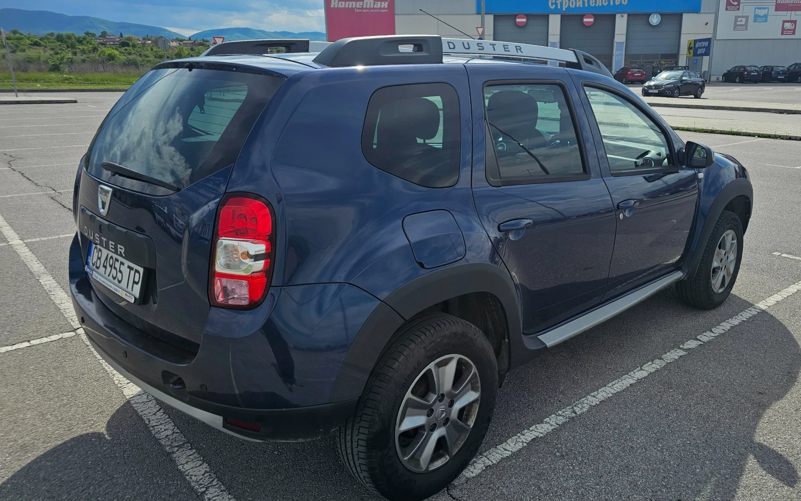 Dacia Duster, снимка 2 - Автомобили и джипове - 54589977