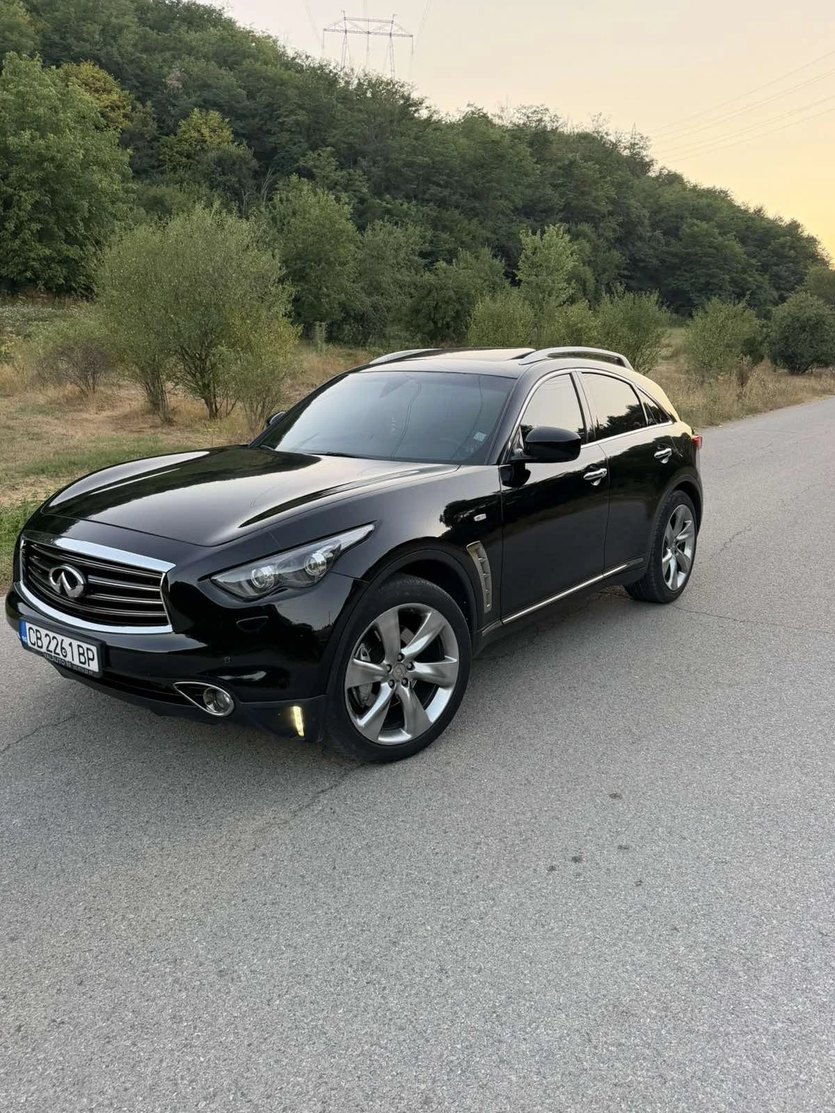Infiniti QX70 3.0 Disel , снимка 2 - Автомобили и джипове - 55630728