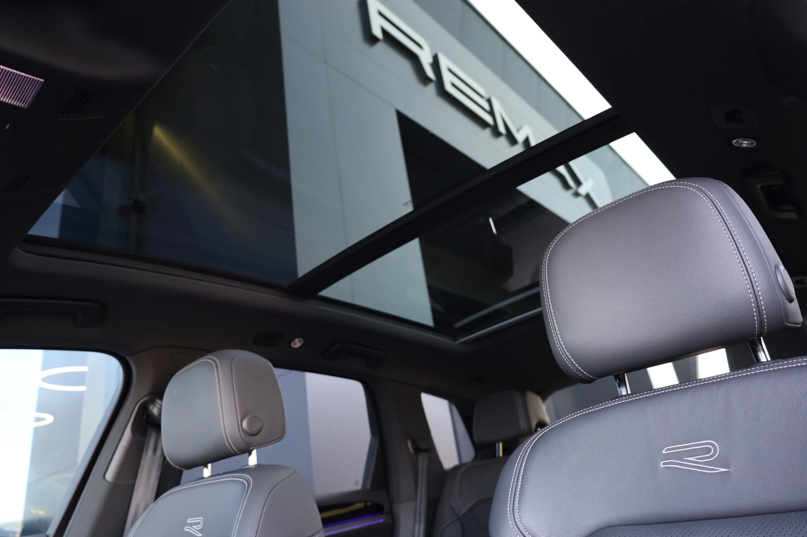 VW Touareg FACELIFT* R-LINE* IQ MATRIX LIGHTS* DYNAUDIO* PANO | Mobile.bg � ����������� 13
