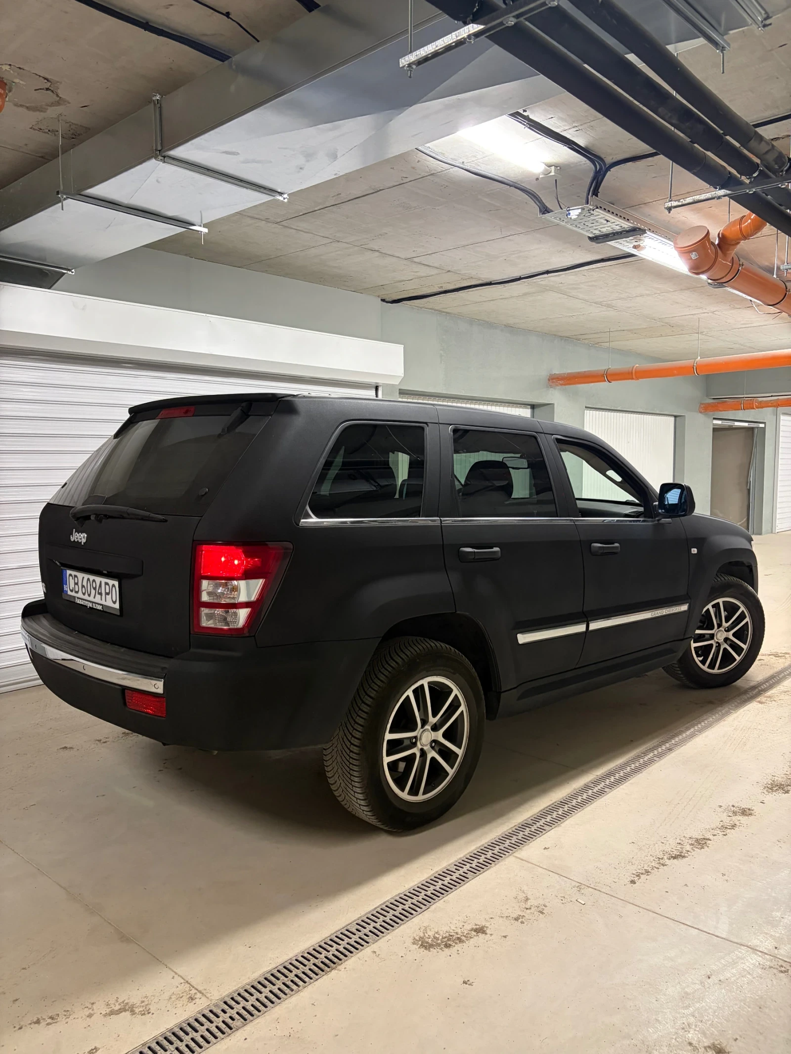 Jeep Grand cherokee, снимка 2 - Автомобили и джипове - 56547126
