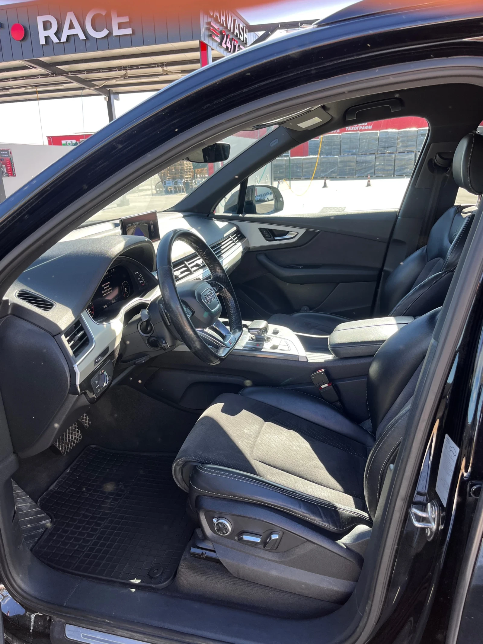 Audi Q7 3.0 TDI 272 / S-line / MATRIX / 7 ������ | Mobile.bg � ����������� 7