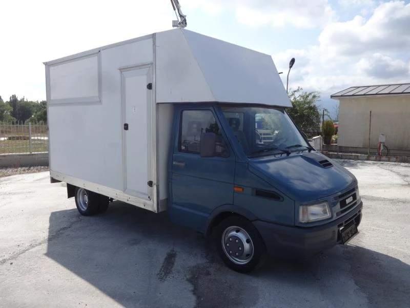 Iveco 35 -12 ЖИВОТНОВОЗ, снимка 1 - Бусове и автобуси - 33777093