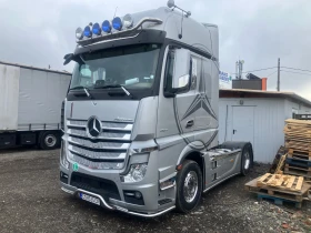 Mercedes-Benz Actros 