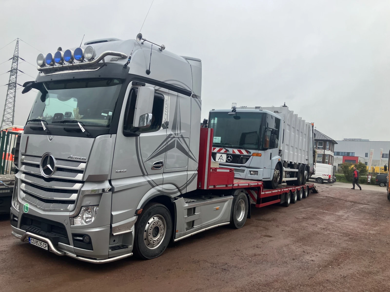 Mercedes-Benz Actros, снимка 2 - Камиони - 54232990