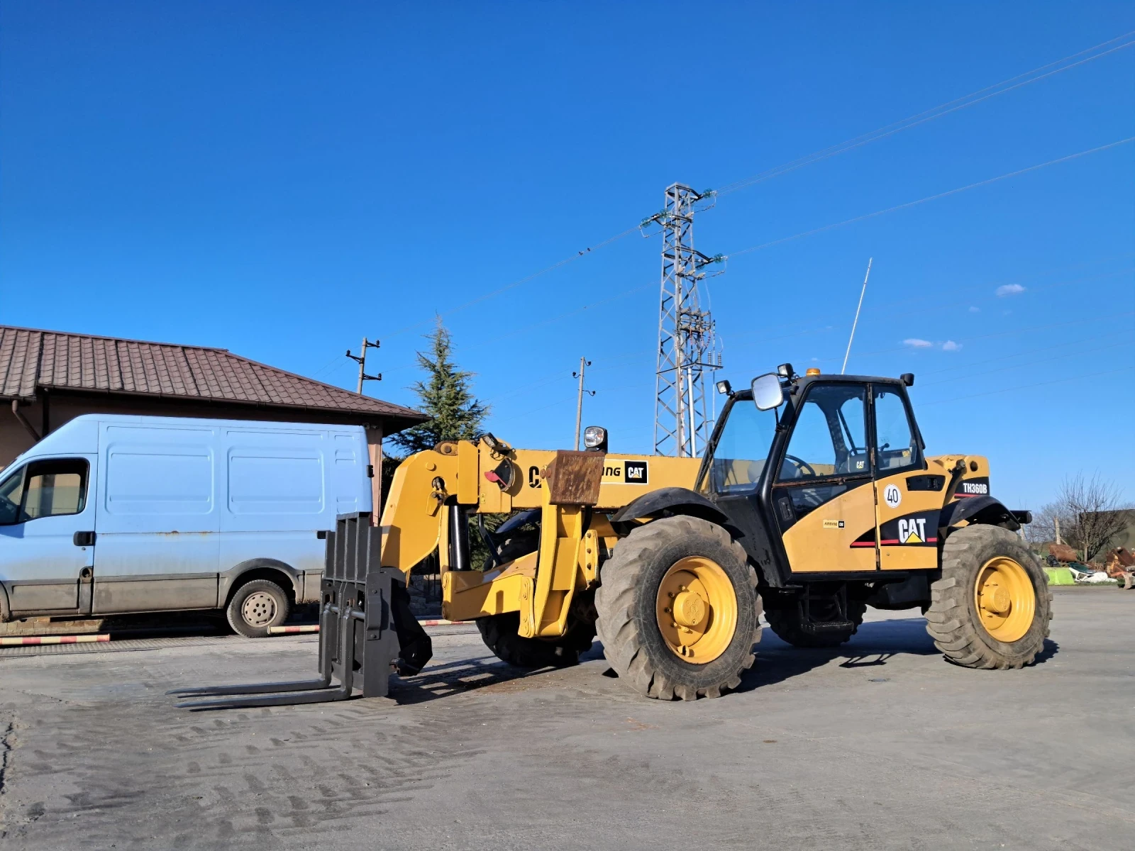 Телескопични товарачи Caterpillar ТН360В, снимка 5 - Индустриална техника - 53831525