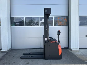      Toyota SWE145L