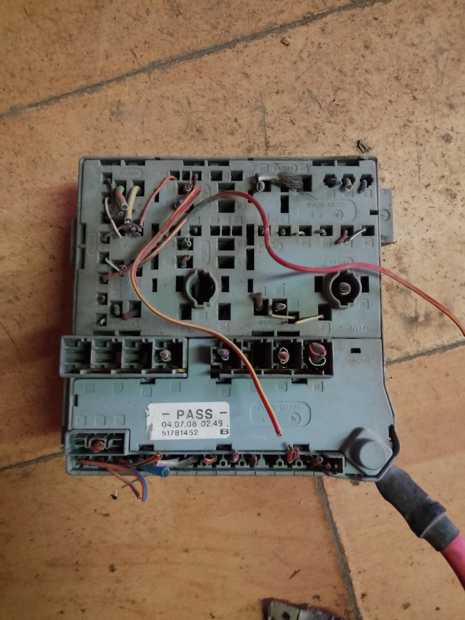 51781452 ����� �� ������� ���� | Mobile.bg � ����������� 2