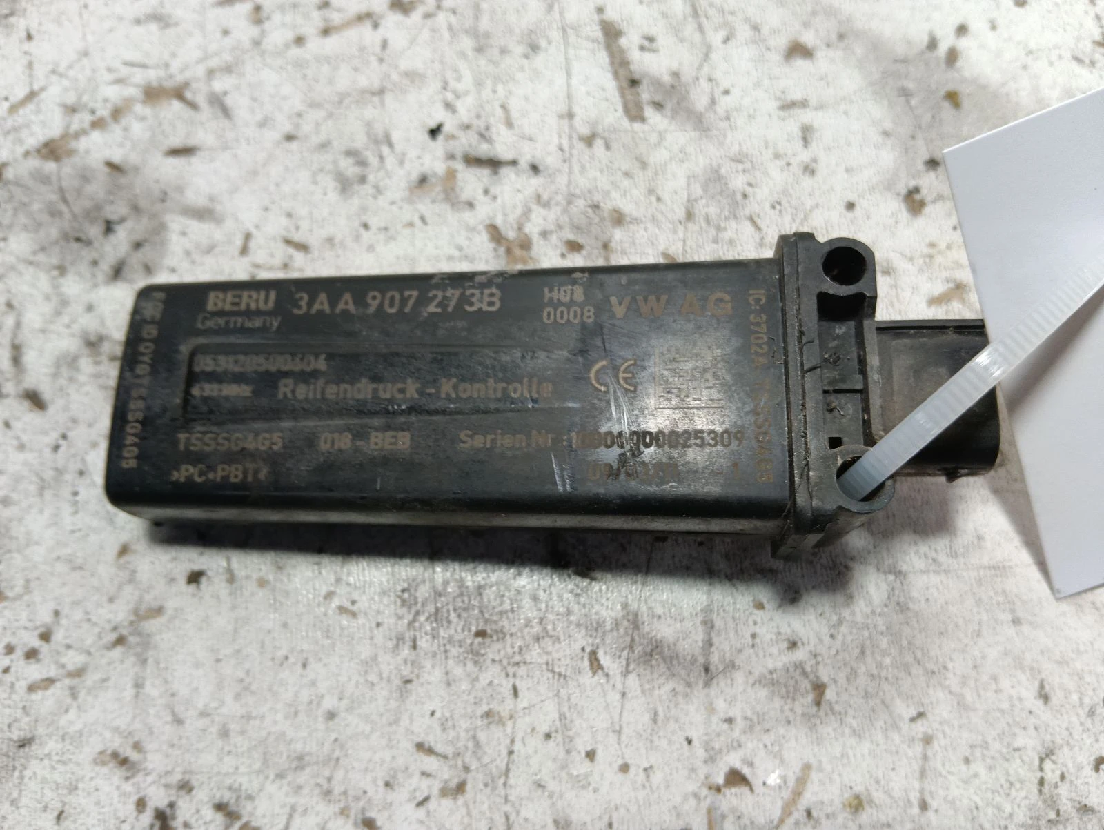 модул 3AA907273B VW Passat CC