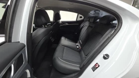 Genesis G70 2.0* KEYLESS* ПОДГРЕВ ВОЛАН* BLIND SPOT* КРАЙНА ЦЕ, снимка 12