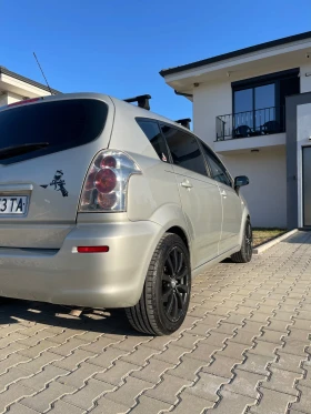 Toyota Corolla verso, снимка 8
