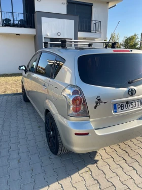 Toyota Corolla verso, снимка 11