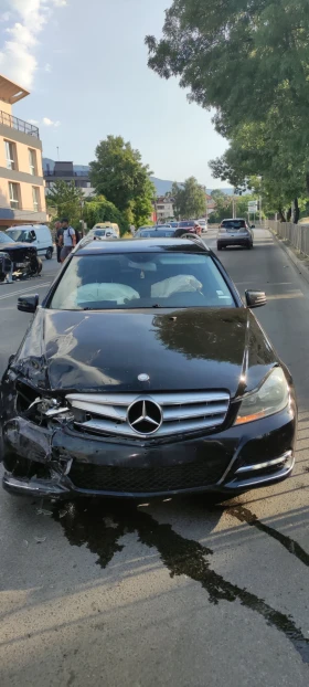 Обява за продажба на Mercedes-Benz C 220 ~6 250 лв. - изображение 1