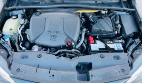 Toyota Avensis 2.0 D-4D Executive* Кожа* Камера* Сервизна книжка, снимка 17