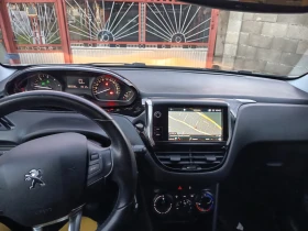 Peugeot 208 1.6 blue hdi Facelift, снимка 12