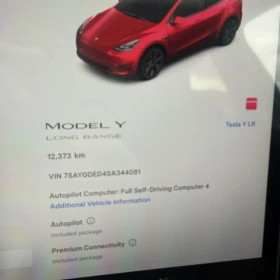 Tesla Model Y 2025 Long Range 12000 км Ultra red - 32800 € / 64151.22 лв. - 24203470 11