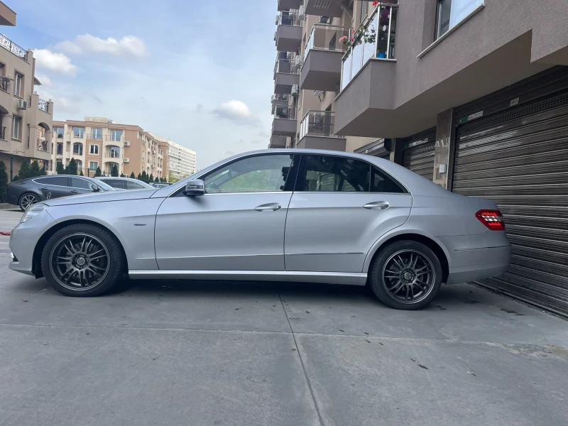 Mercedes-Benz E 350 AVANTGARDE FUUL, снимка 6 - Автомобили и джипове - 47611635