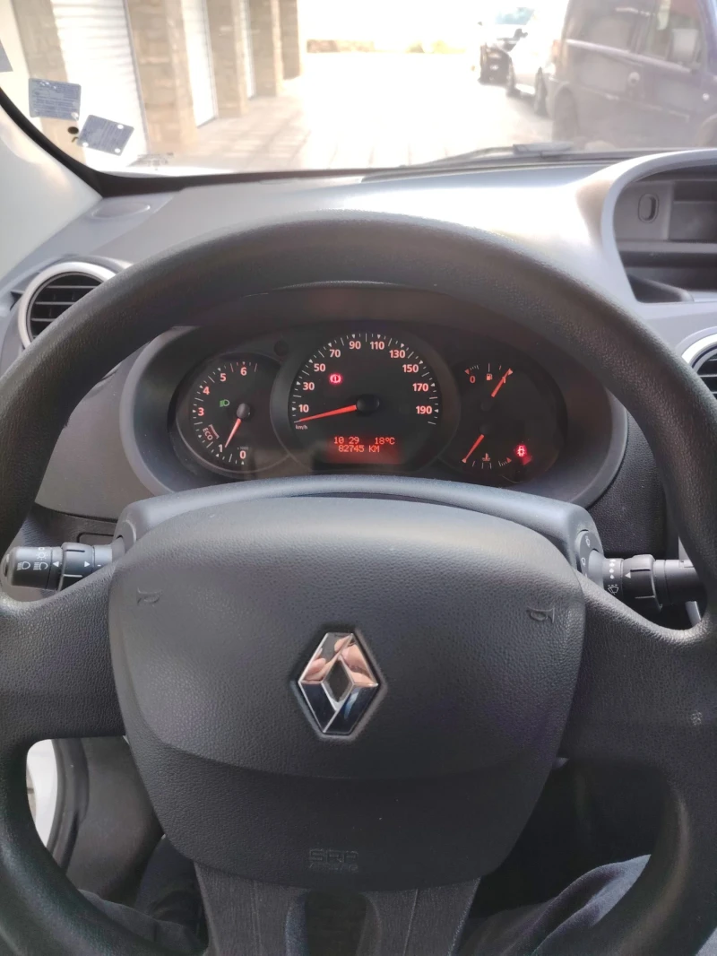 Renault Kangoo Пикап, снимка 7 - Автомобили и джипове - 47300716