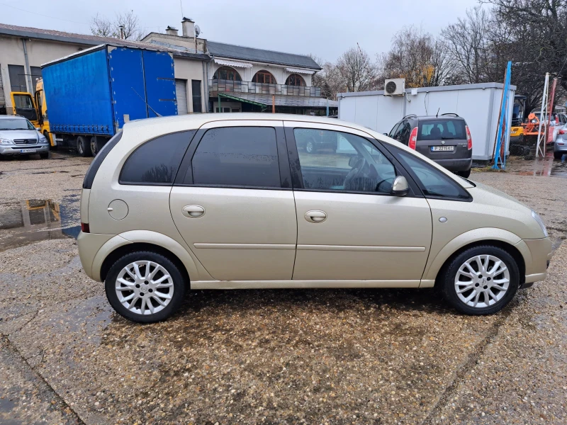 Opel Meriva Газ Бензин, снимка 4 - Автомобили и джипове - 48278284