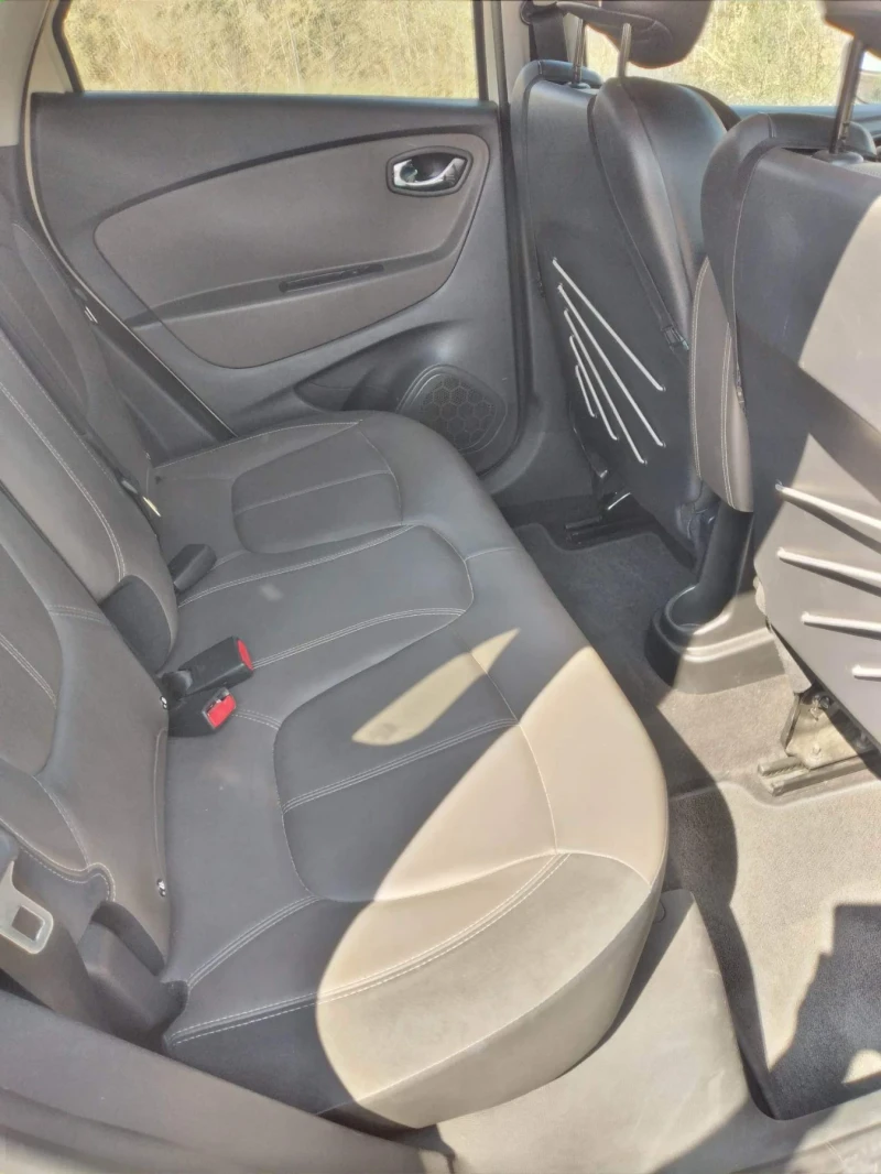 Renault Captur 1.5 DCI  EURO6, снимка 11 - Автомобили и джипове - 52794988