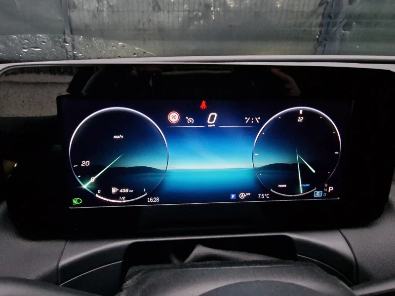 Mercedes-Benz C 200 C200D/2023/24000km , снимка 7 - Автомобили и джипове - 50830386