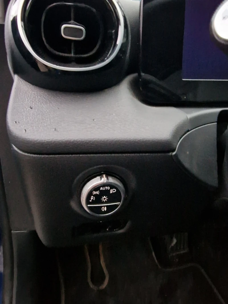 Mercedes-Benz C 200 C200D/2023/24000km , снимка 10 - Автомобили и джипове - 50830386