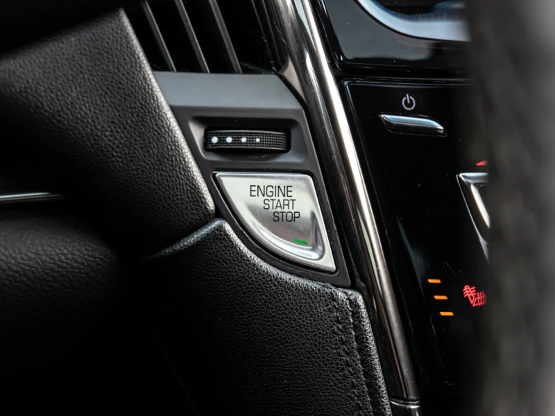 Cadillac ATS 2.0 AWD / PANO / KEYLESS / MEMORY, снимка 12 - Автомобили и джипове - 52749791