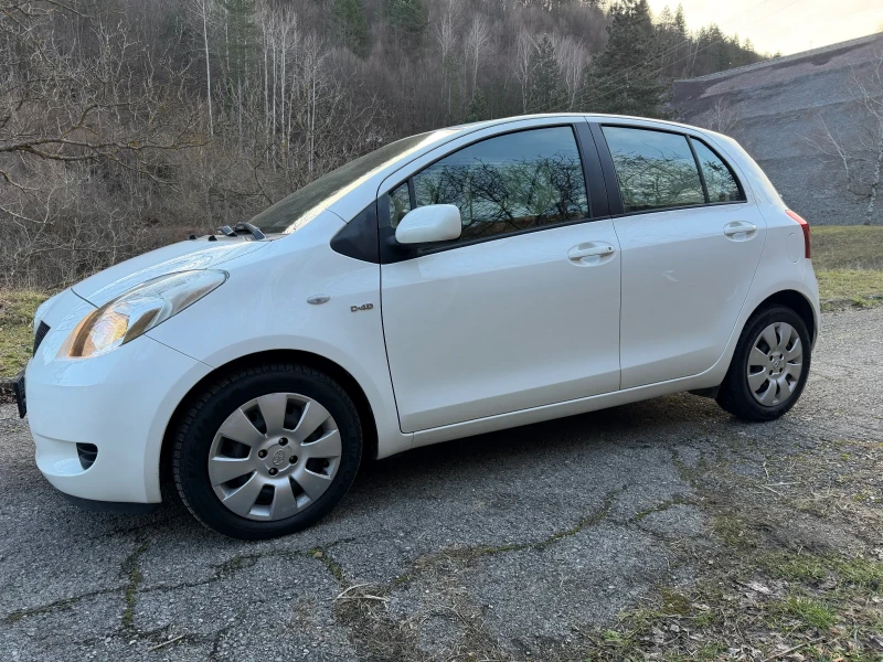 Toyota Yaris 1.4 D4D, снимка 2 - Автомобили и джипове - 53027905
