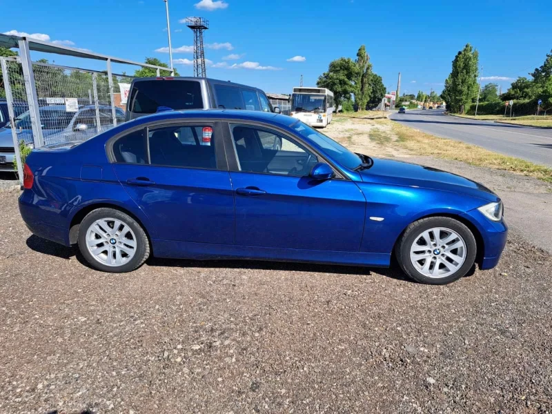 BMW 320 D ITALIA, снимка 4 - Автомобили и джипове - 53125903